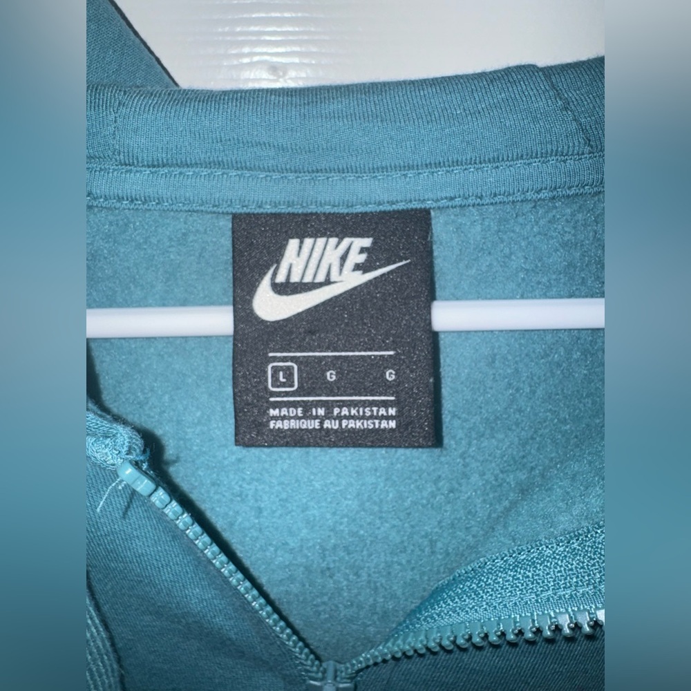 Nike Aqua Full-Zip Hoodie - Picture 2 of 5